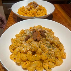 Replaced walnuts with almonds but it made an easy and delicious meal, suitable for those who dont like peppers in the first place
Rich and abundant sauce! Will do it again! you