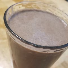 Substitutes: 1 tsp sugar instead of honey, 2 tsp of coco powder because I only have vanilla protein powder. Turned out amazing! Perfect mix of chocolate to banana. 