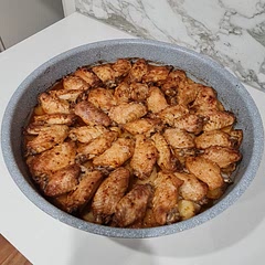 Thank you for this recipe, Boushra!  The chicken came off the bone effortlessly 🤤 mashallah 