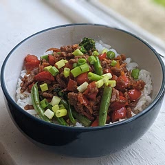 It was really good! I grated a couple carrots and finely chopped some bell pepper and added that in and I think it was a good addition. I also threw in a few extra green beans I had.