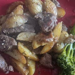 This was lovely I added more butter and less hot sauce my kids really enjoyed aswell I make with broccoli also I boiled potatoes first 