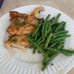 Taste good! I would recommend turning the heat up and cooking for less time in order to get a better crust.