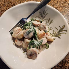 6/10 would make again. I used the sweet Italian chicken sausage and I added garlic right before the half and half. It was more like 2.5 servings instead of 4. 