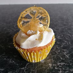 Very good, the buttercream wasn't too sweet, I added a candied lemon slice on top of them for fanciness lol