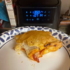 It’s good only down side is each puff pastry roll makes 4 so if making for family get more pastry rolls  I would also add some Italian seasoning to the tops