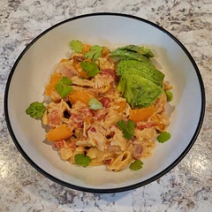 Used chickpea pasta (shells), canned chicken & greek yogurt instead of sour cream. Added a habenero for spice! Squeezed a little fresh lime juice on at the end. Yum!