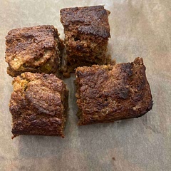 I made loafer instead of cupcakes because I don’t have the dish to put it.  Wow!!!! So delish ! I added a teaspoon of pure vanilla.  I’m making this with different fruits from now on.