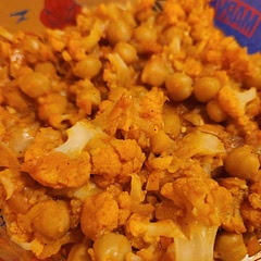 Buffalo sauce not vinegar & hot sauce 
Raw Cucumber/ light blue cheese dressing 
Less chickpea water
Try again with adjustments 