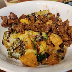 this was a good easy recipe. I didn't put the tortillas. I put a layer of the butternut squash, spinach, cheese, butternut, and then more cheese. I then served it with some chorizo on top. 
