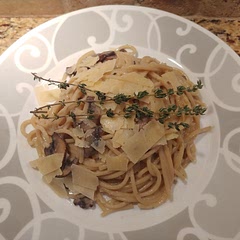 I used regular spaghetti, but it still took longer than 12 minutes to soak up the liquid. I also added more mushrooms and it was perfect! Definitely will make this again! 