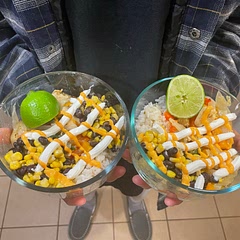 These bowls were so yummy and fresh, and tasted so healthy! (Please ignore the sour cream presentation lol, thats all we had)