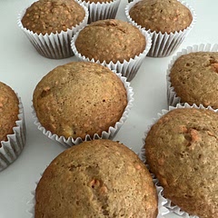 Super easy, definitely will be making these again. Did a batch with an apple and one with a banana.