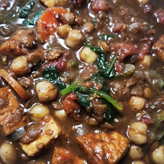 I added paneer and chickpeas to mine so increases the chicken stock to 900ml (1 carton) and added 1 can of coconut milk (full fat). 
If you have a Bulk Barn the Garam Masala spice is very good flavor. 
