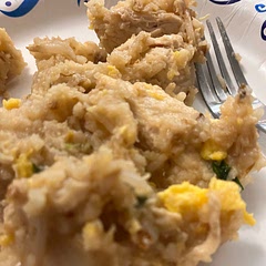 I do not know how to cook rice correctly because it was definitely sticky but it still tasted alright.