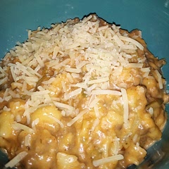 I had leftover homemade macaroni and cheese, I adapted that and added the spices, also put green beans in as our vegetable 