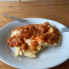 Perfect fluffy and delicious. I added 3 tbsp sugar though and topped with scrambled egg and beans!!