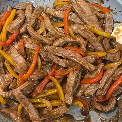 This was super yummy with some white rice. I don’t cook and downloaded this app to start learning. I would say to season the steak before cooking it with some salt and pepper. Other than that it was soooo yummy.