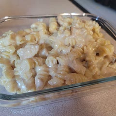 Family loved it. I did add grilled chicken. 

My husband who doesn't normally like " real Mac and cheese" loved this one! 