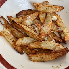 rlly good, fluffy on the inside and crunchy on outside, i dint have parsley or parmesan but i used mozzarella and its still really good