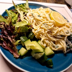 Super tasty! 

I added a side salad and garlic bread 
