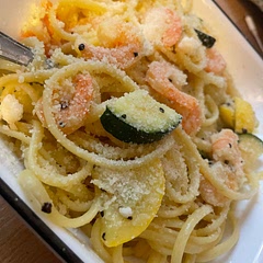 Pro tip: squeeze lemon juice into your sauce and then simmer the lemons in there until ready to serve! The flavor is so much stronger 

Also added zucchini and squash and topped with Parmesan