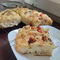 It's very easy and so yummy.  I made it with the basil dipping sauce on top and then half with tomatoes and half without for picky kids. Want to try the overnight one next to see the difference, but this was really good.