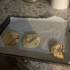 Jus made these and they came out soooo goodd!! only thing tho is that i had to add extra flour because the batter came out too runny