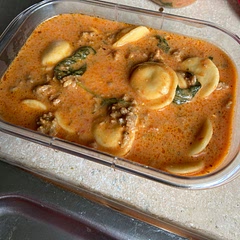 I did a stovetop version using the same steps, just used low heat and simmered for 20+ minutes before adding the pasta and spinach. Also use ravioli (frozen) instead of tort. Adobo and Italian seasoning to add something to it