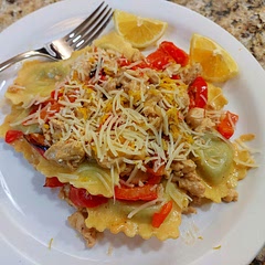 This was a great hello 👋 fresh recipe. I would rate it an 8 out of 10.  We cut up two chicken 🐔 breasts and cooked them before adding the garlic 🧄 slices step.  The sauce was very good.  We added extra parmesan cheese 🧀 to the sauce.