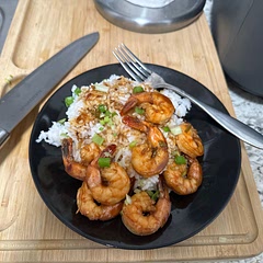 Very fun to make and the best flavors. Works best with a wok