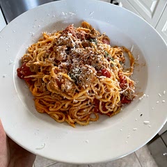 Made this with homemade spaghetti noodles and it was the best pasta I had made in a year.