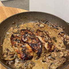 Simple and tasty. Mushrooms cooked down into a tasty sauce :)