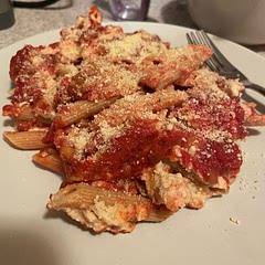 This was very easy to make and came out delicious. I did replace the walnuts with cooked brown lentils.