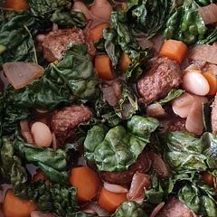 Tasty subbed cannielli beans for butter beans as that's what I had and forgot to add the bay leaf but very good and very tasty 10/10 would make again