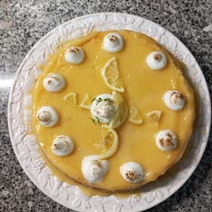 I used the base recipe for the cake, which is very good, then I covered it with an old lemon curd recipe that I already had .Approved and curious for the total recipe ❤️