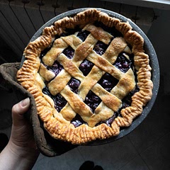 Saw this on Tiktok and had to try!
I just took it out from the oven. The smell is incredible! I had some troubles with the crust dough due to the butter, but I am proud of myself for trying. 
To my personal opinion, the recipe is missing some specs (to be specific it is missing some pictures that helps to compare the result of what you are doing to what it is expected) but overall easy to follow!

Thank you!