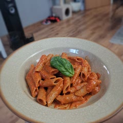Such a wonderful gentle pepper-ish flavour ❤️ I'm so happy to check this recipe out, easy to make, superior in taste! 