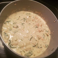 Didn't really taste like the Olive Garden soup, but still very delicious 