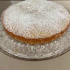Easy to make and very nice cake to have with a lovely cup of tea!