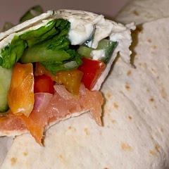 Really good ! I did it with Philadelphia and smoked Salmon and it was delicious 💯