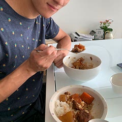 Can make in instant pot, 1.5 hours on meat setting then another 30 mins with the veggies