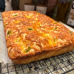 Jalapeño and cheddar.  💕🔥