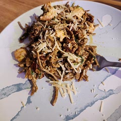 I made this with wild rice linguini and it worked great, I just needed more broth and I added water also. But turned out great 