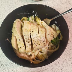 Honestly, it's delicious. A go-to. Not the most flavorful meal, but a good basic for weekdays. 