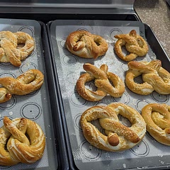 These are the first bread type thing I've ever made and it was surprisingly easy and they came out gorgeous. 