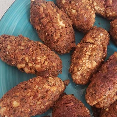 Great way to make tofu.
Full of flavor, nice and crispy, easy to make, and my kid loved it.
