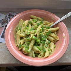 looks gorgeous! mine had that weird stinging taste to it, but that happens every time I make avocado pasta. maybe it's just not for me? the recipe worked wonderfully, however!