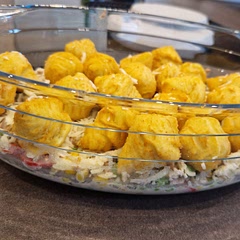 A very interesting variation of a Sheperd Pie... we loved it and the kids too. Did 1 dish for our evening meal + 1 dish for the freezer (with half the ingredients listed)