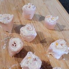 Easy snack. Was perfect for my work meal plan 