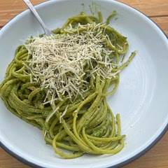 Amazing recipe and very simple. Mixed it with some linguine and added cherry tomatoes for a little contrast.